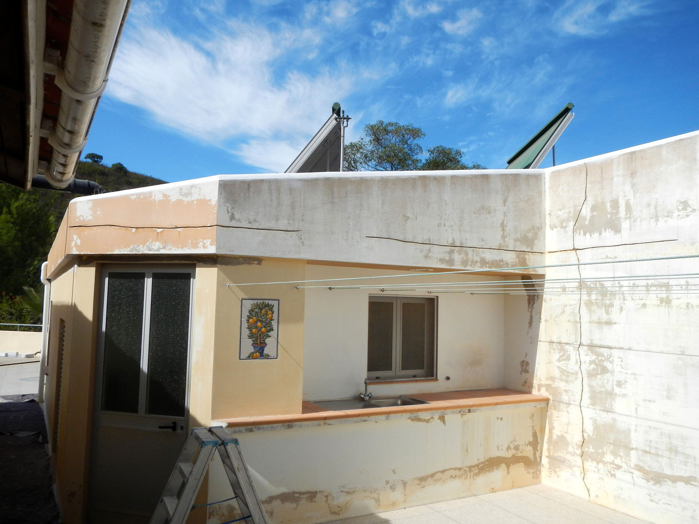 Renovación de Fachadas / Reparación de Grietas, Fisuras RenoBuild Algarve Casas rústicas