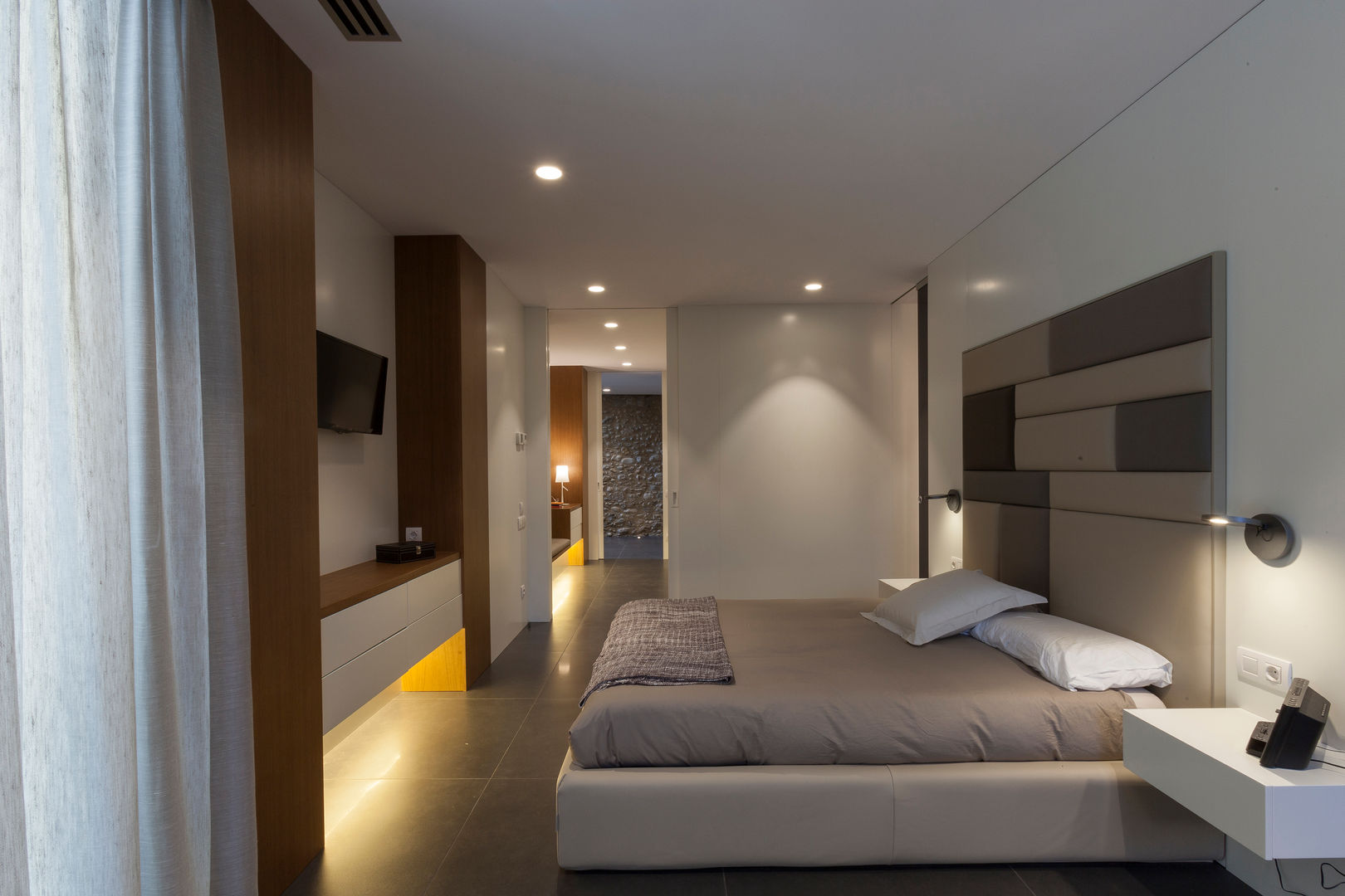 Vivienda particular, Teresa Casas Disseny d'Interiors Teresa Casas Disseny d'Interiors Kamar Tidur Modern