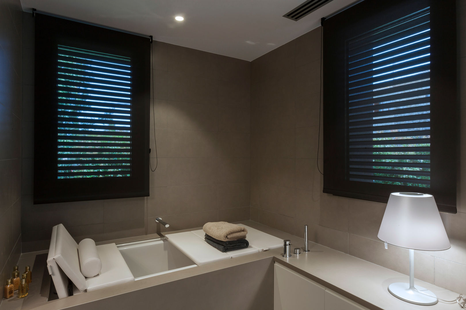 Vivienda particular, Teresa Casas Disseny d'Interiors Teresa Casas Disseny d'Interiors Modern bathroom