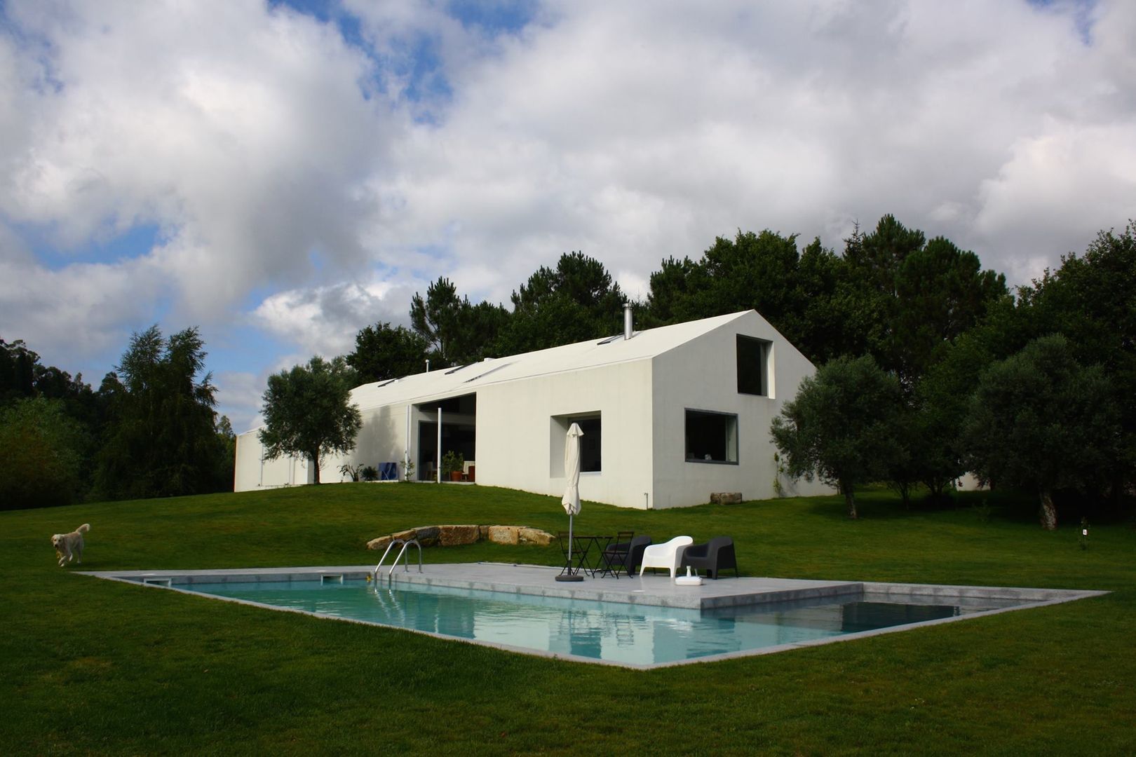 homify Modern houses