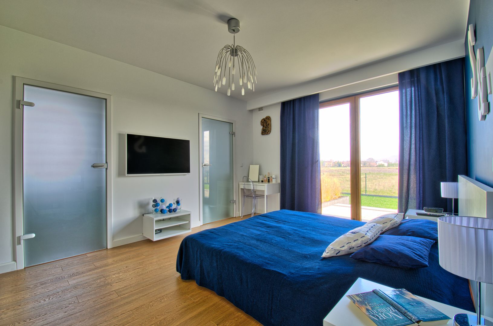 The simple home built for a modern family | homify