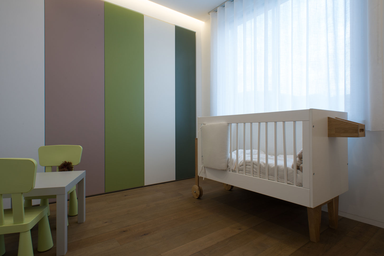 Percorsi di luce, Mario Ferrara Mario Ferrara Modern nursery/kids room