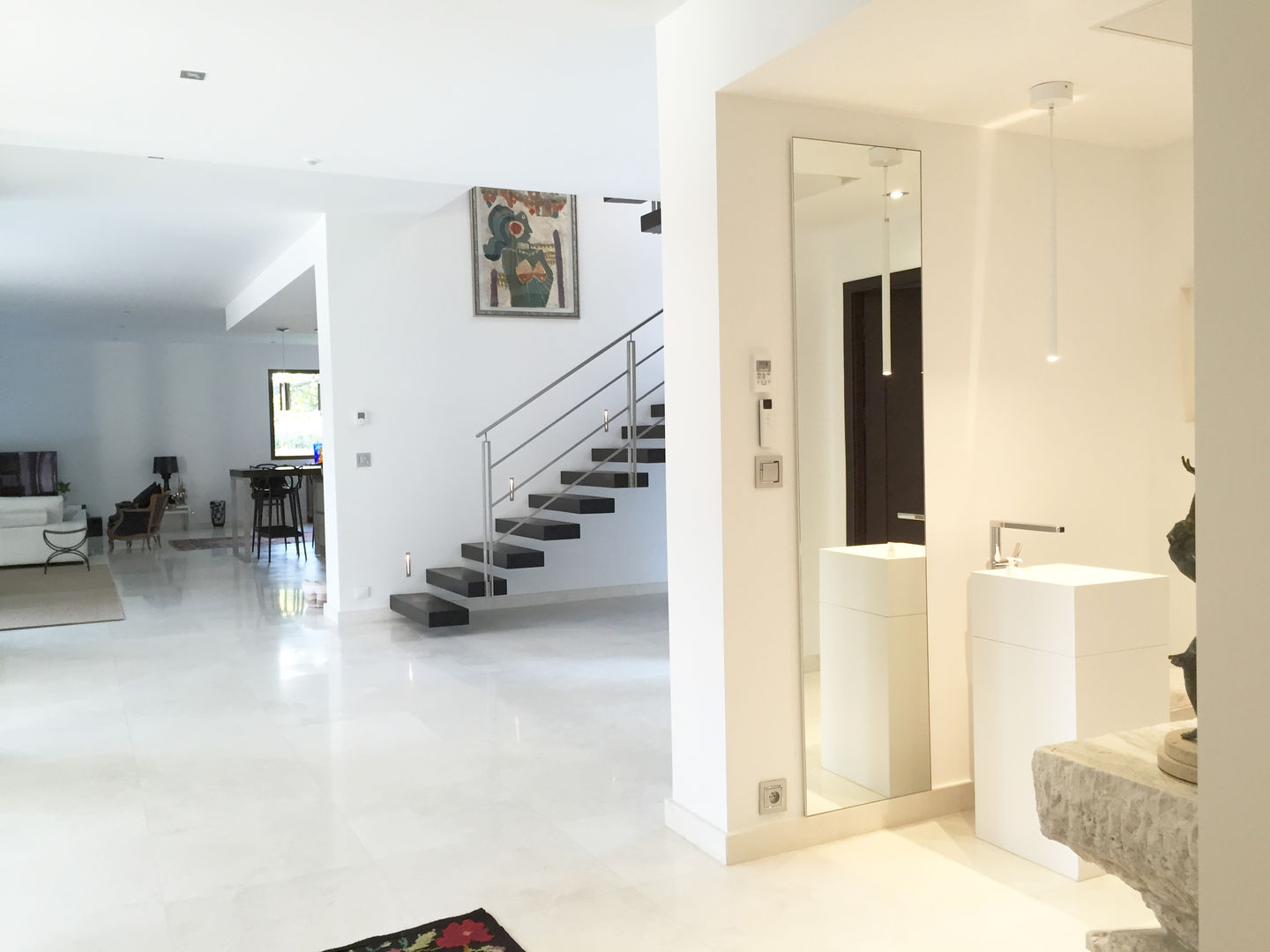 homify Modern Corridor, Hallway and Staircase Ceramic
