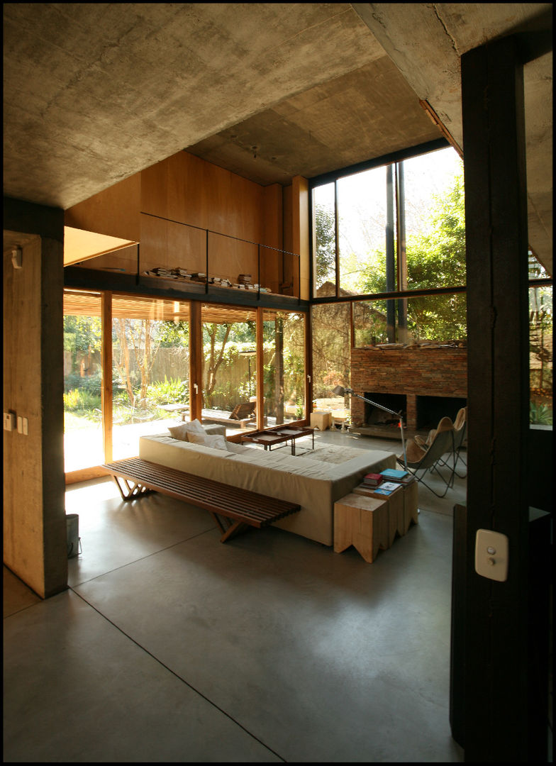 Casa OLIVOS, Arquitecto Alejandro Sticotti Arquitecto Alejandro Sticotti غرفة السفرة