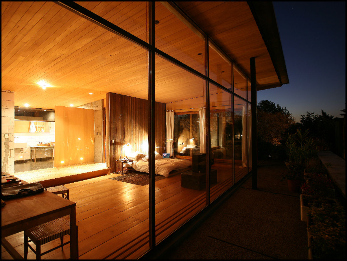 Casa OLIVOS, Arquitecto Alejandro Sticotti Arquitecto Alejandro Sticotti Balkon, Veranda & Terrasse im Landhausstil