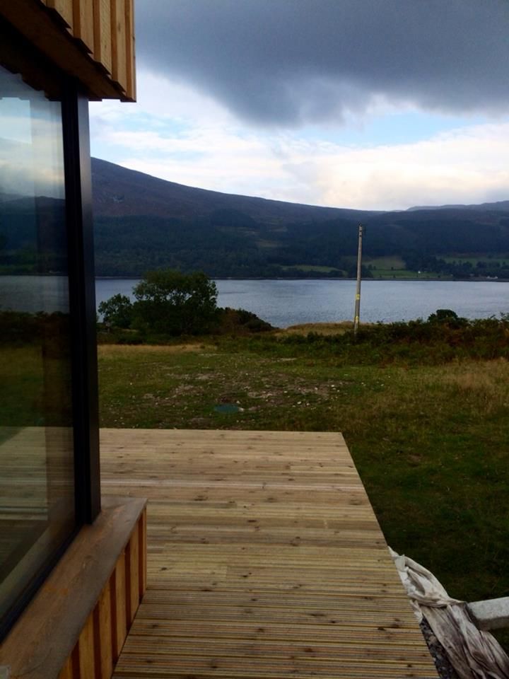 Sealoch House: Enjoy these stunning view, Boutique Modern Ltd Boutique Modern Ltd Casas modernas