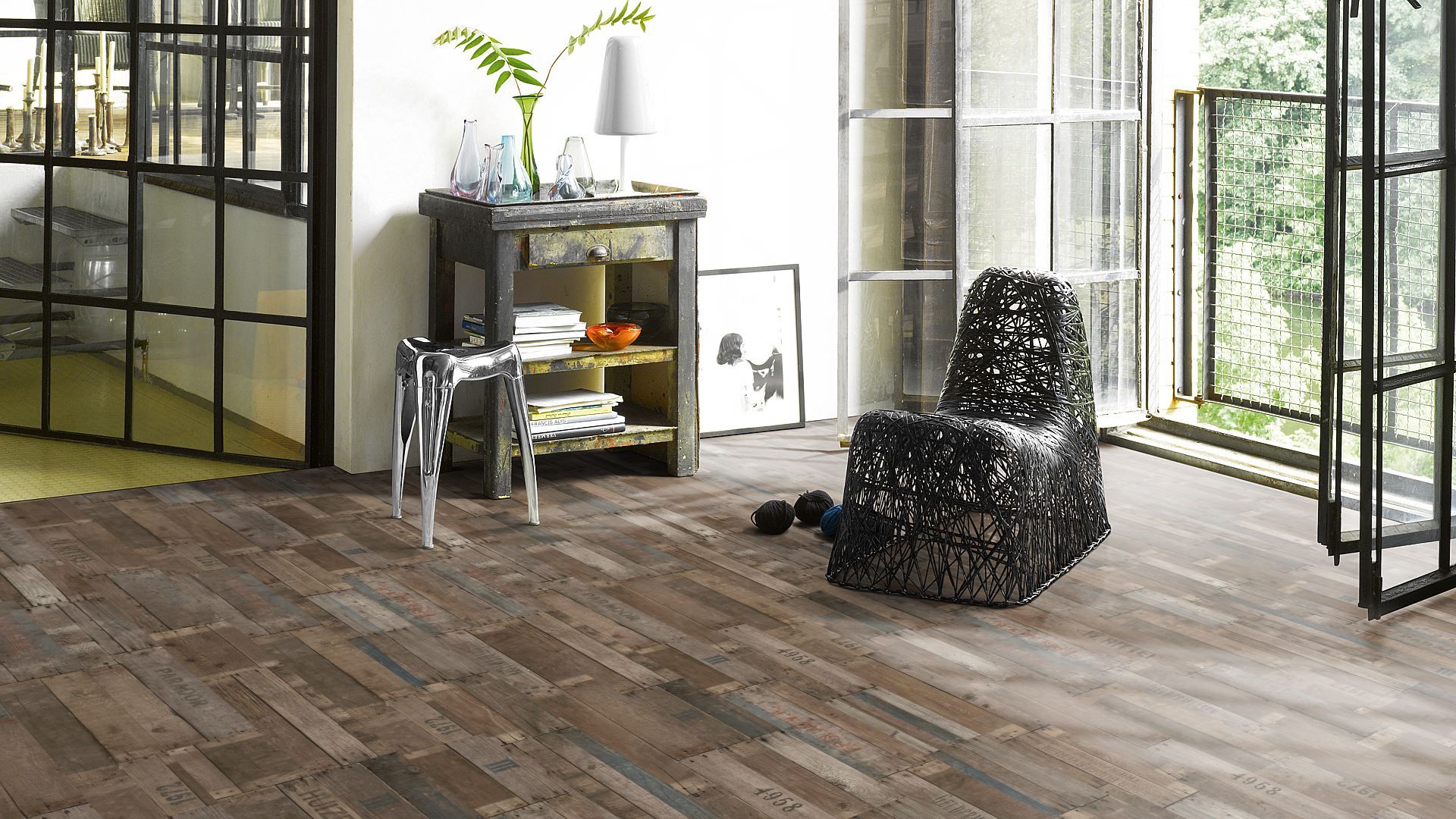 homify Rustic style walls & floors Engineered Wood Transparent