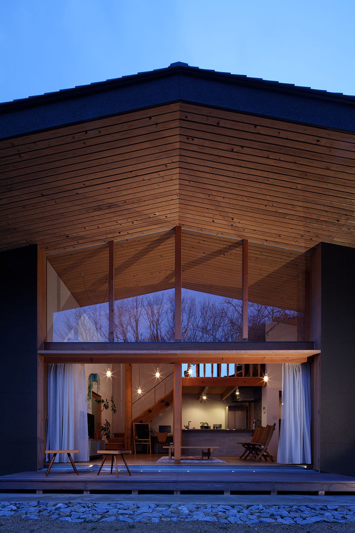 森の大屋根, TENK TENK Asian style houses Wood Wood effect