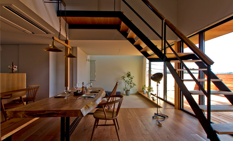 生駒の家, エイチ・アンド一級建築士事務所 H& Architects & Associates エイチ・アンド一級建築士事務所 H& Architects & Associates Scandinavian style dining room