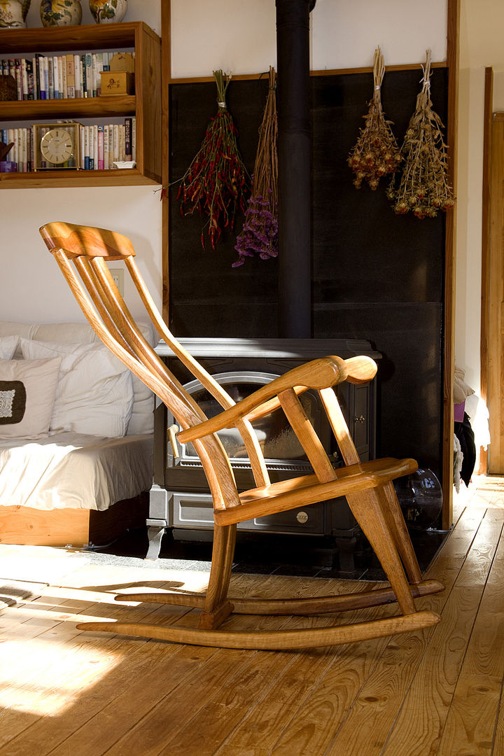 ロッキング チェアーB, 木工房ばおばぶ 木工房ばおばぶ Living room Wood Wood effect Stools & chairs