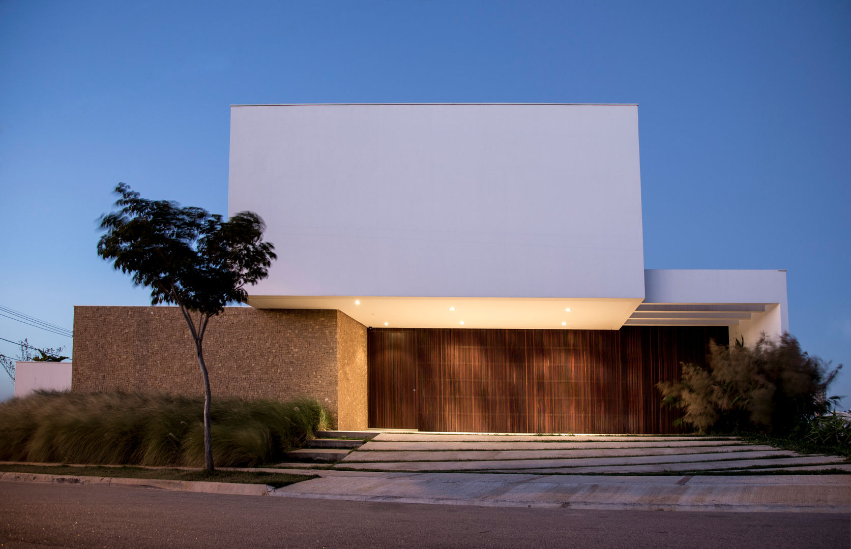 RESIDÊNCIA CS, F:POLES ARQUITETOS ASSOCIADOS F:POLES ARQUITETOS ASSOCIADOS Casas modernas