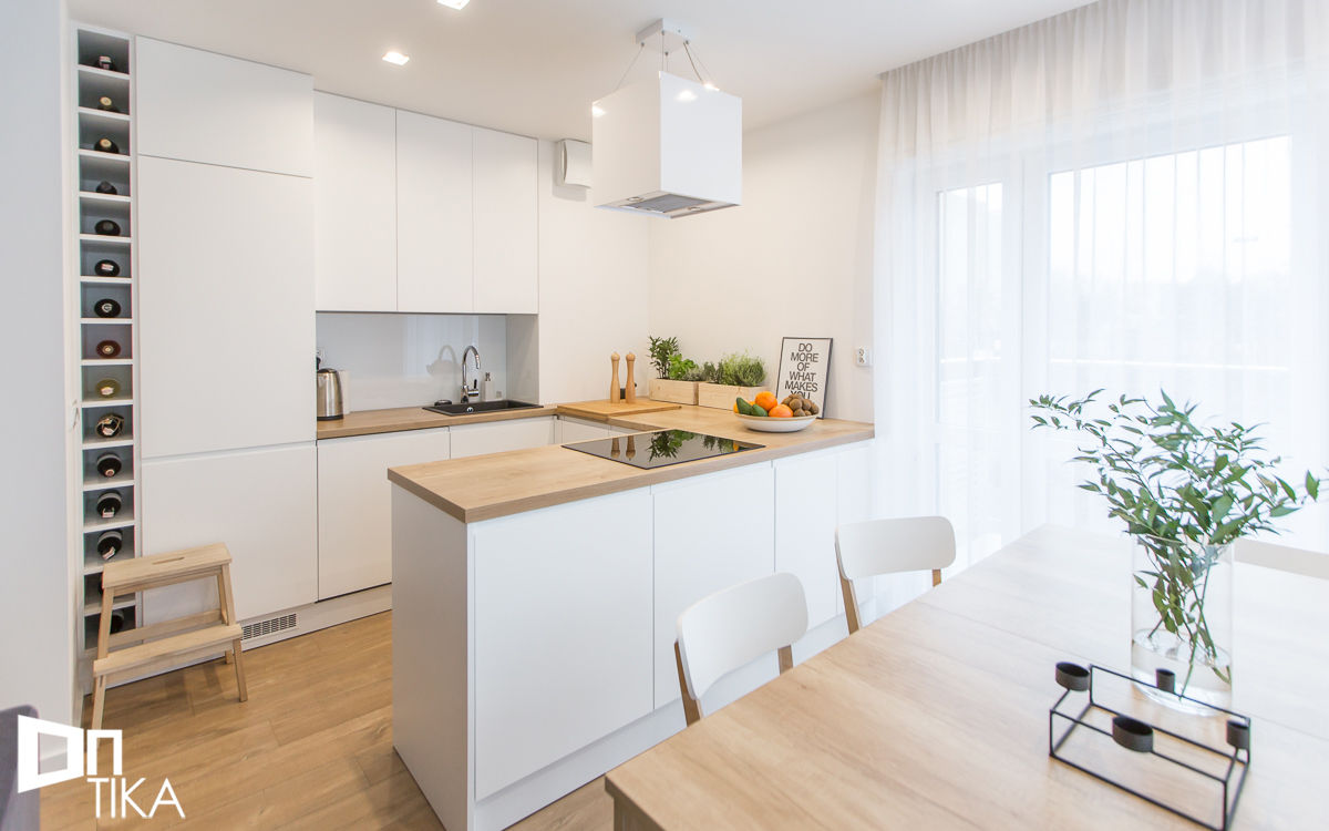 Realizacja projektu wnętrza mieszkania w Krakowie, TIKA DESIGN TIKA DESIGN Modern kitchen