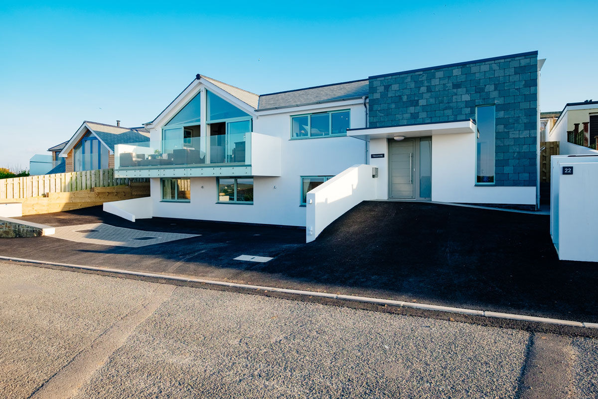 Tregoose, Polzeath homify Modern home