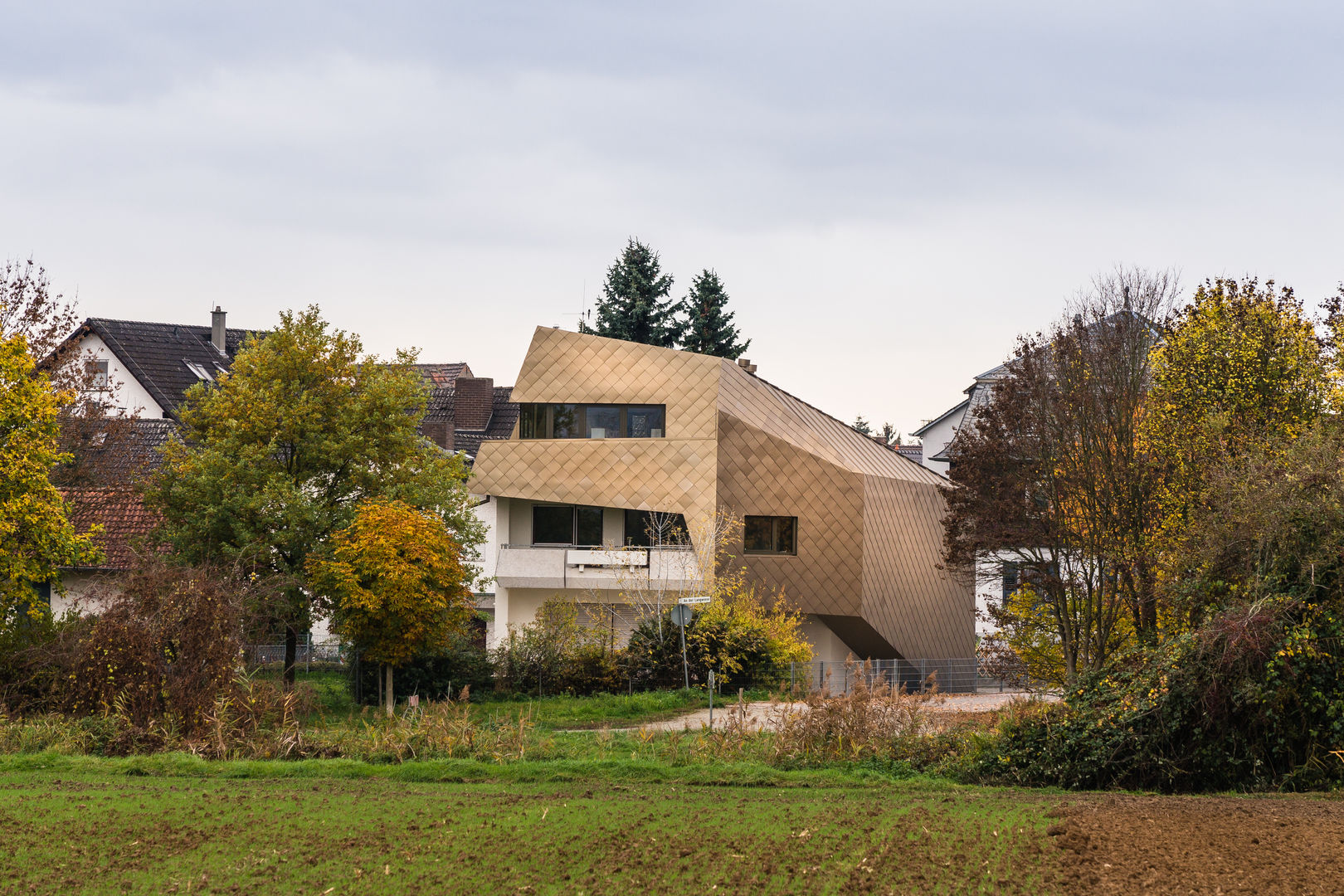Dachaufstockung für ein Architekturbüro, Helwig Haus und Raum Planungs GmbH Helwig Haus und Raum Planungs GmbH Eclectische huizen