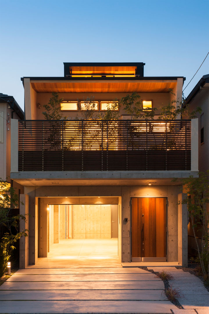 Garden Terrace House, Sakurayama-Architect-Design Sakurayama-Architect-Design Rumah Gaya Eklektik