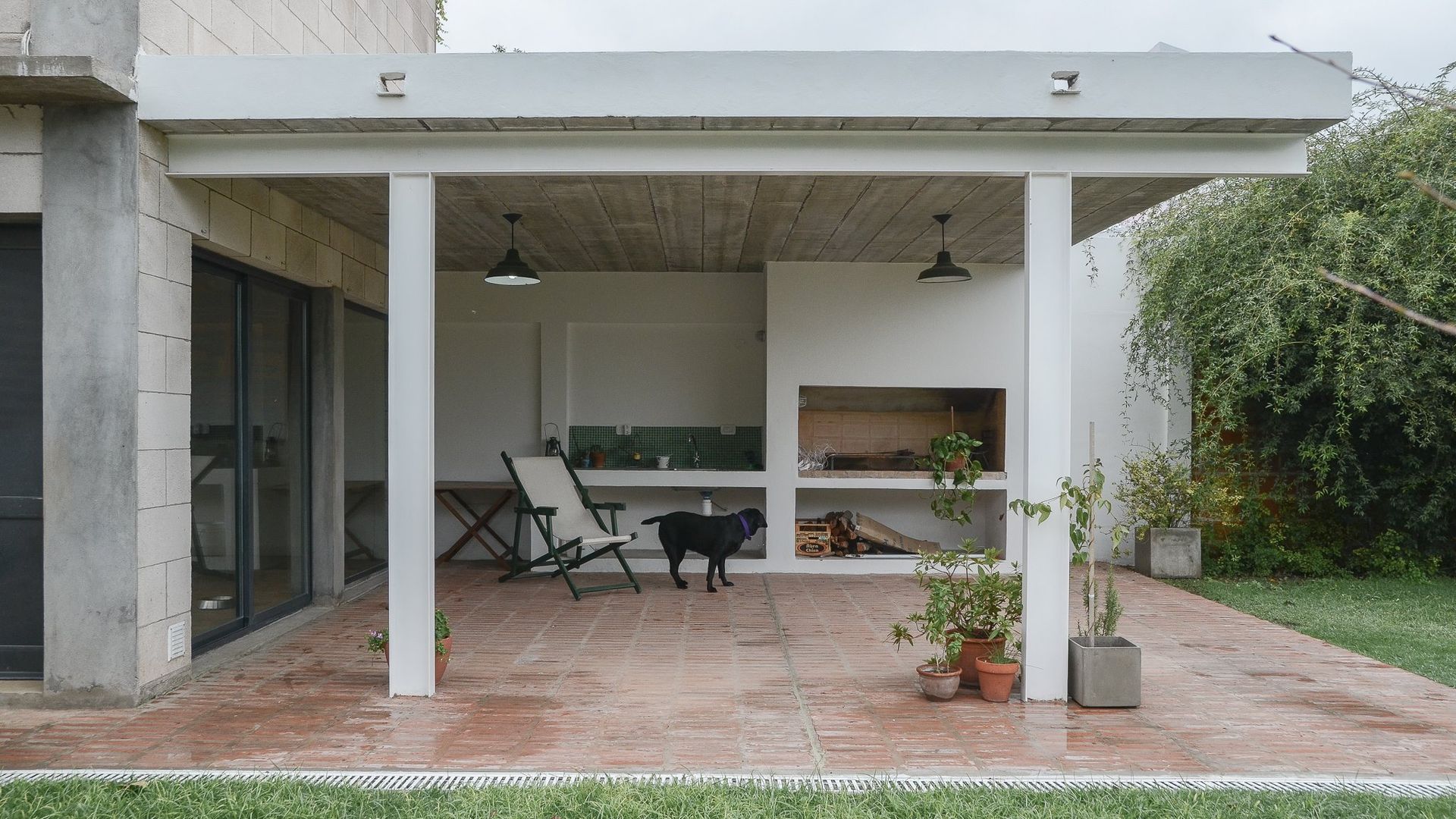 Casas unifamiliares, ggap.arquitectura ggap.arquitectura Moderne balkons, veranda's en terrassen