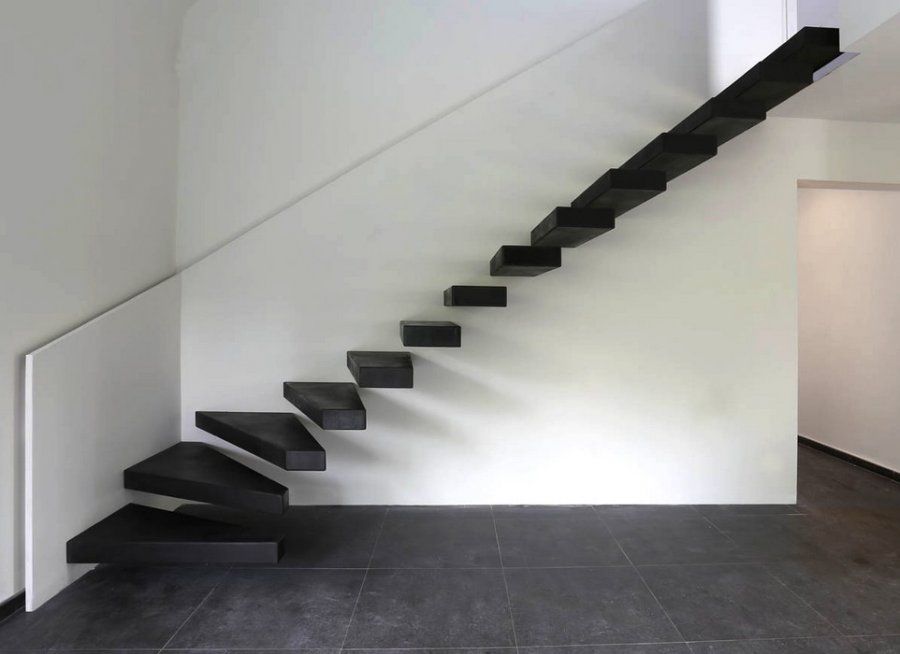 Escalier marche en porte à faux, Passion Escaliers Passion Escaliers Коридор, прихожая и лестница в модерн стиле