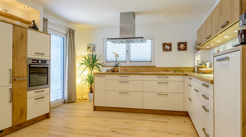 homify Moderne keukens