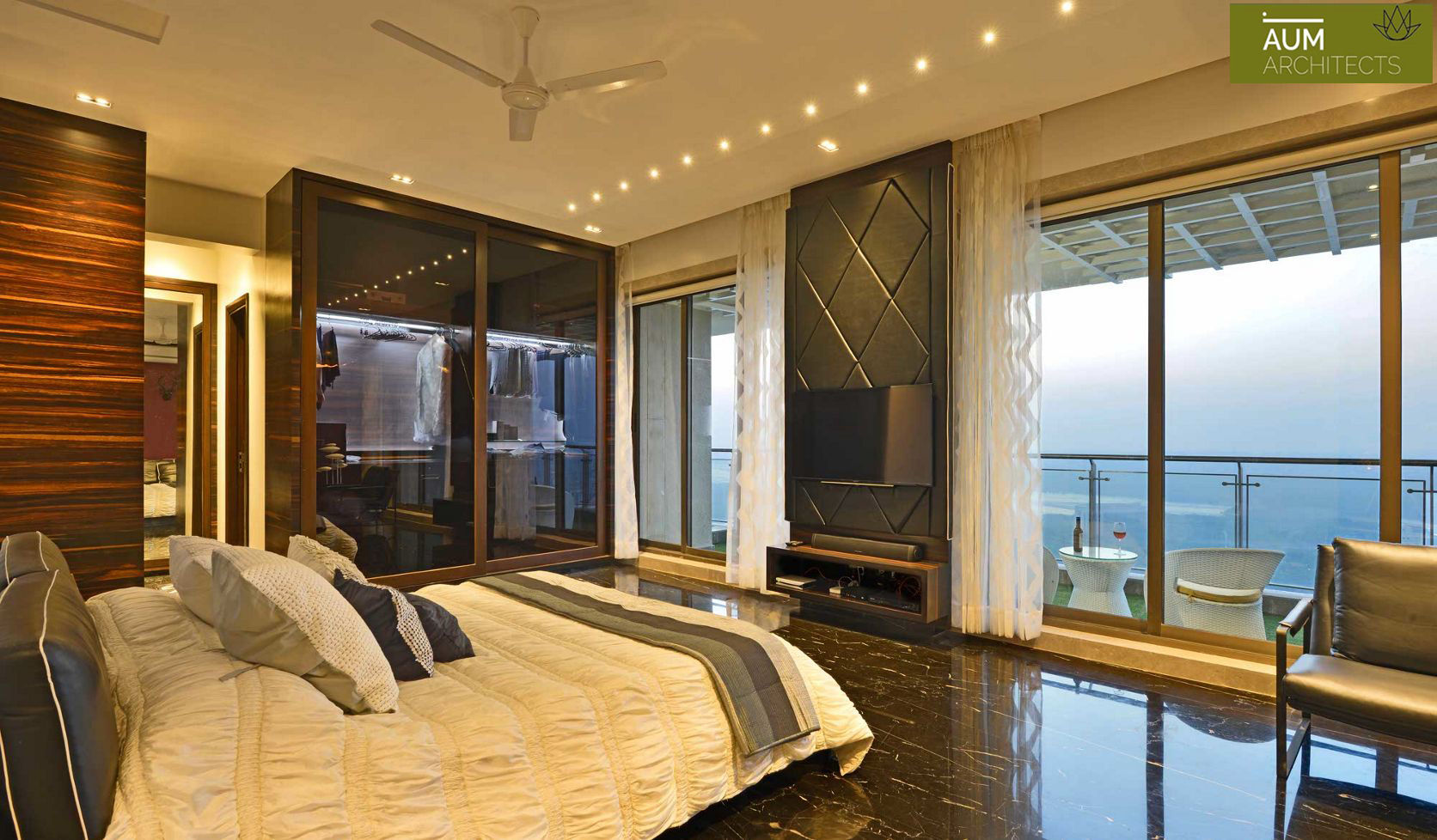 homify Modern style bedroom Marble