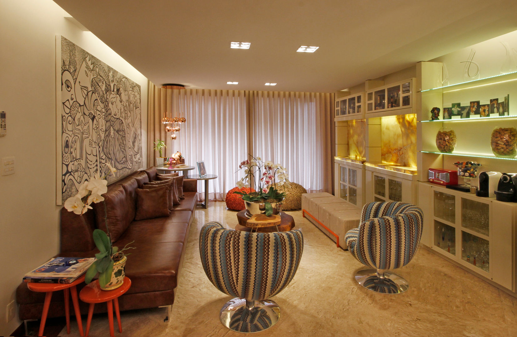 Estar íntimo Jacqueline Ortega Design de Ambientes Salas de estar clássicas estar,sala de estar,living,onix