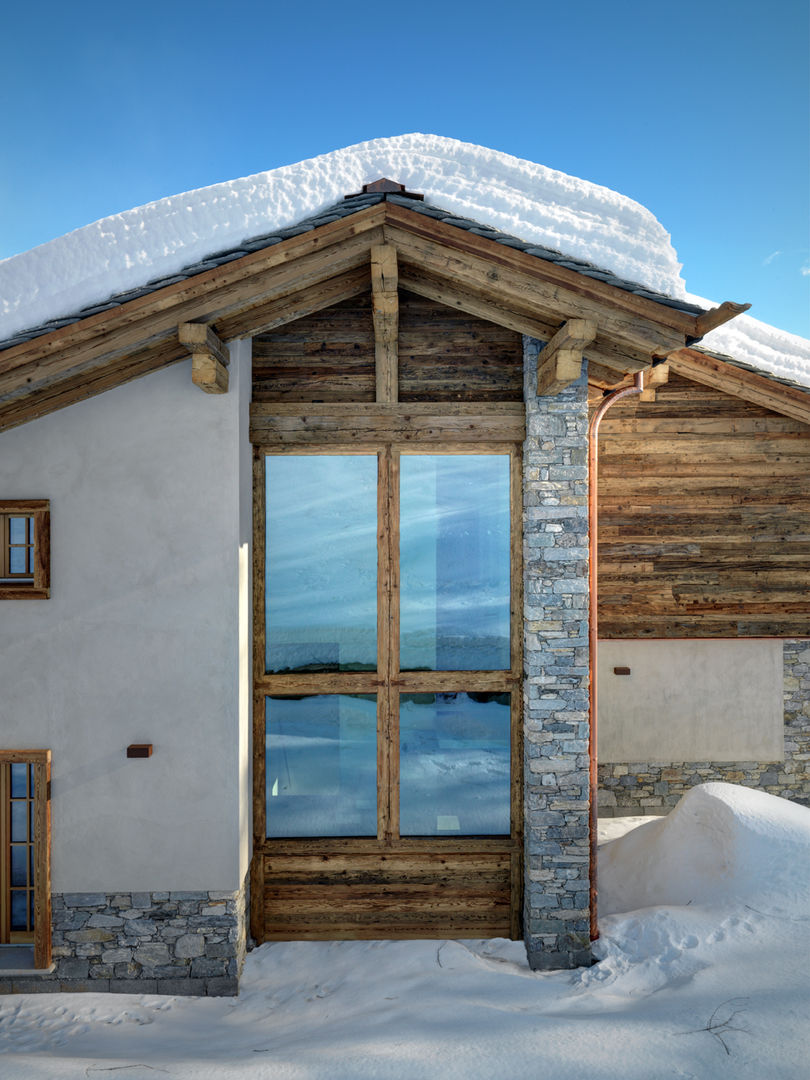 Ski Chalet - Spluga Pass (Italy), Officine Retica di Bosi Filippo & C. s.a.s. Officine Retica di Bosi Filippo & C. s.a.s. Casas rústicas Madera Acabado en madera