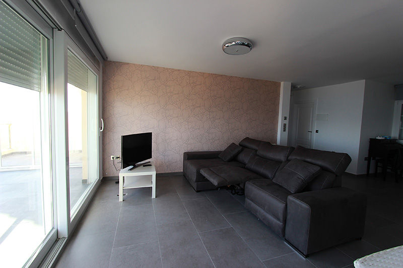 Reforma en Urb. Gran Alacant, Santa Pola, Novodeco Novodeco Modern living room