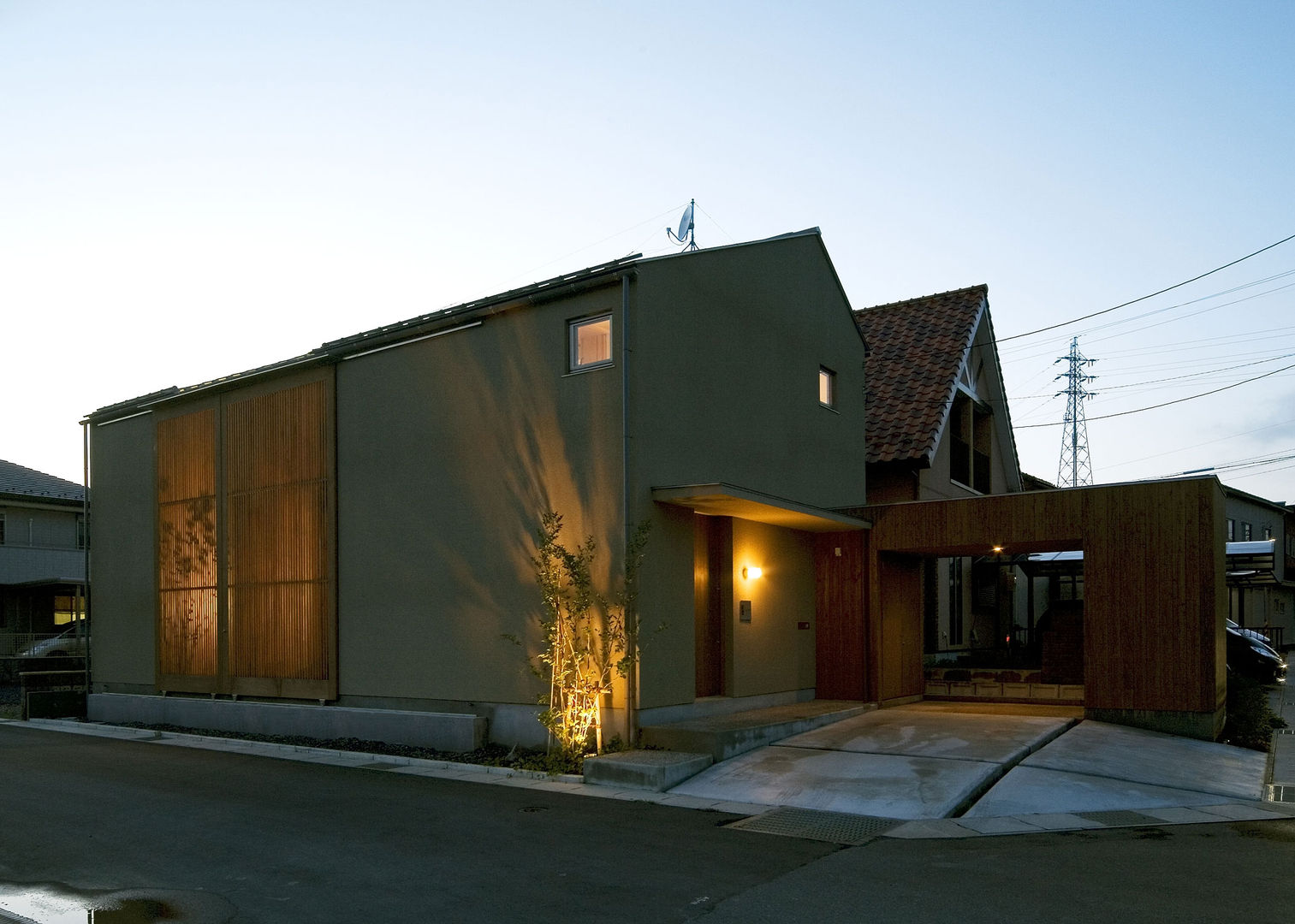 格子戸の家 Ｓo-house-和モダン, LIC・山本建築設計事務所 LIC・山本建築設計事務所 Modern houses