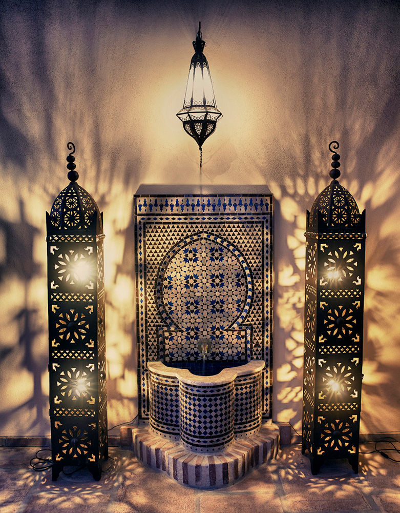 Iron Arabic lamps homify حديقة حديد إضاءة