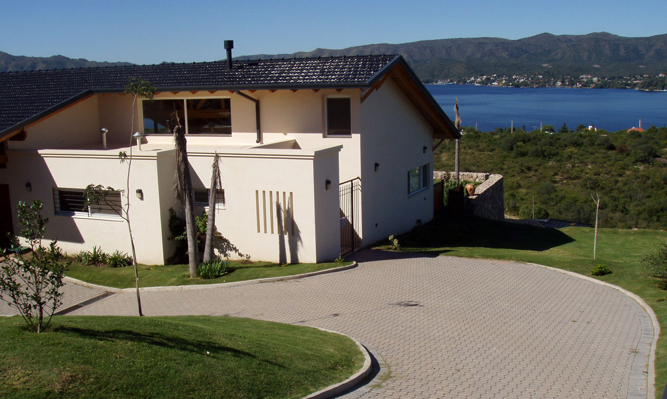 Casa Lago, renziravelo renziravelo Maisons modernes