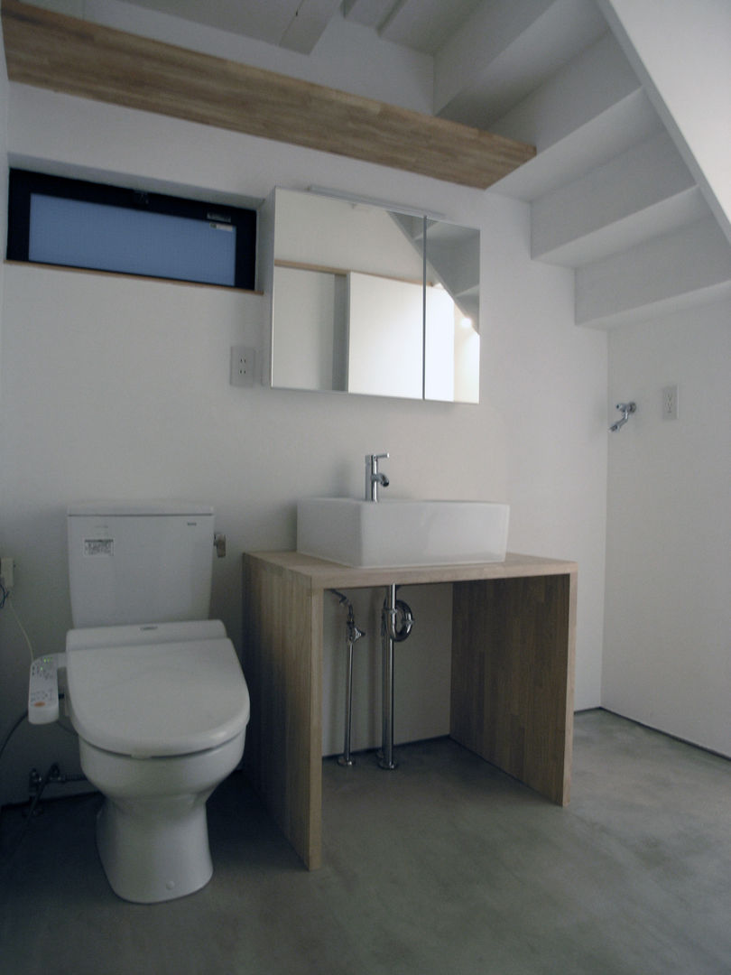 三鷹の家, 荘司建築設計室 荘司建築設計室 Modern bathroom