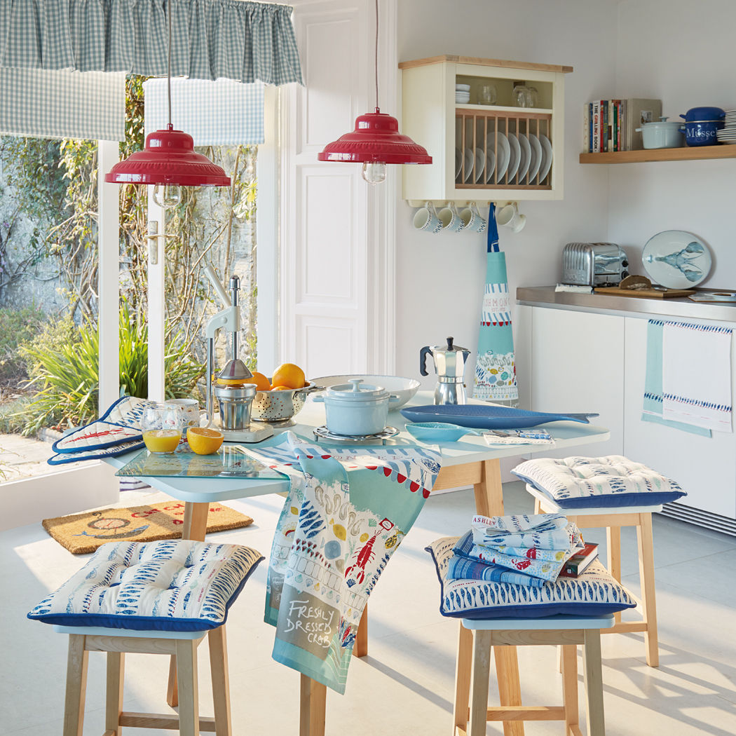 Harbour - Primavera Verano 2016, Laura Ashley Decoración Laura Ashley Decoración Кухня в средиземноморском стиле