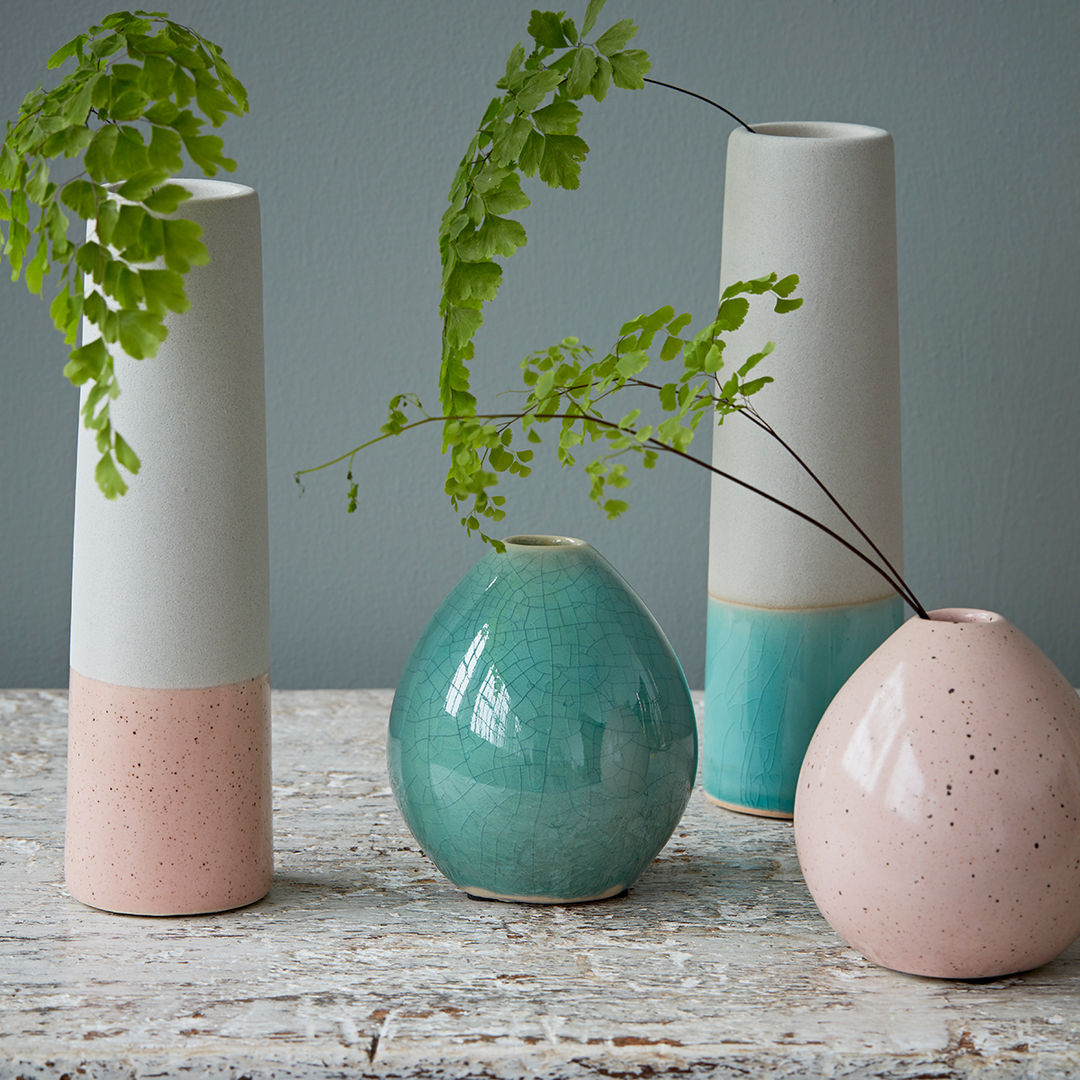 Pastel Vases by House Doctor rigby & mac Casas de estilo ecléctico Cerámico Accesorios y decoración