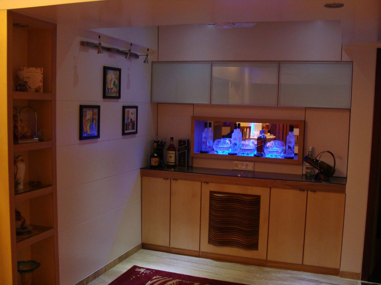 Residence Shivaji Park, TRINITY DESIGN STUDIO TRINITY DESIGN STUDIO Modern kitchen