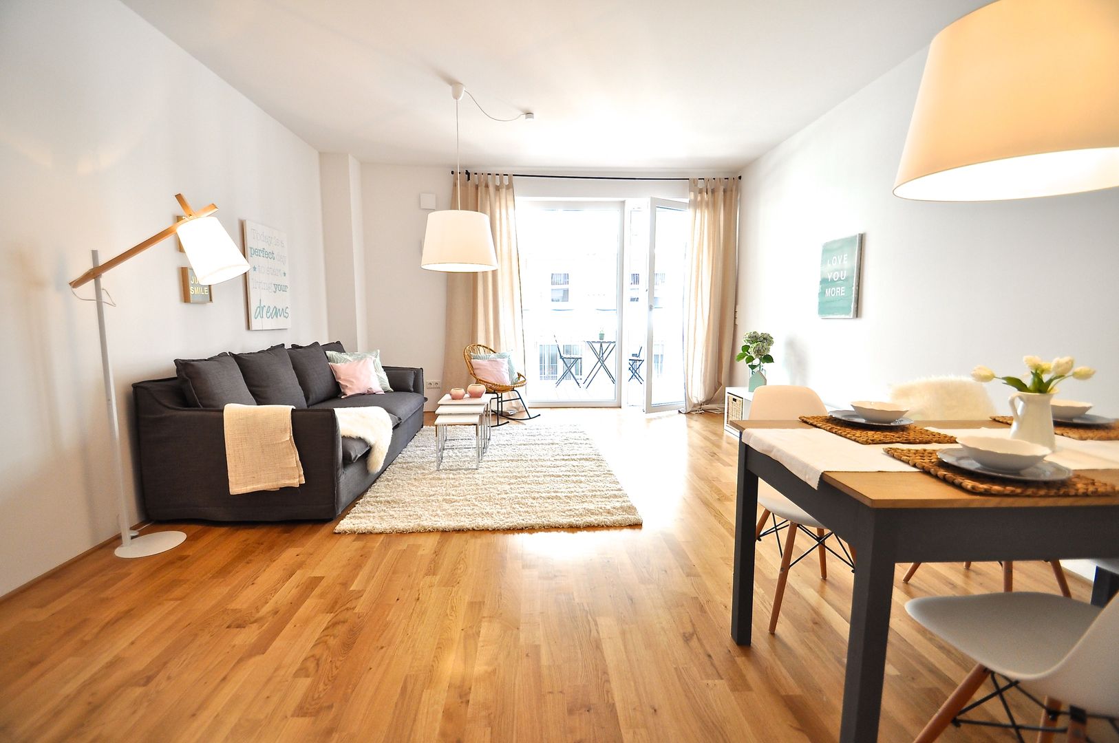 Cosy Home - Home Staging einer Mietwohnung, K. A. K. A. Living room