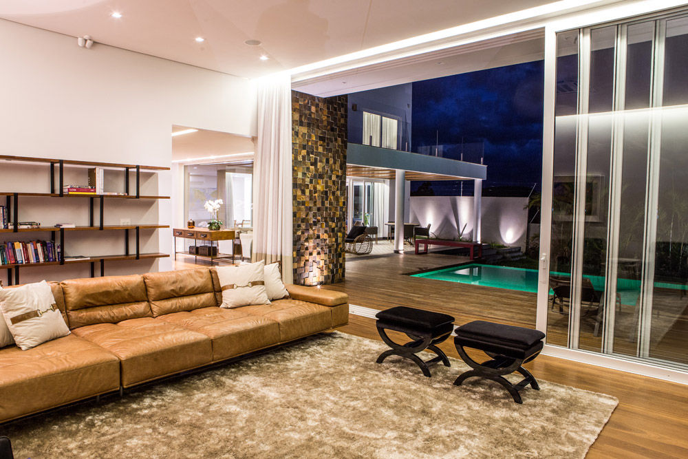 Residencia Domm Arquitetura, Domm Arquitetura Ltda Domm Arquitetura Ltda Modern Living Room