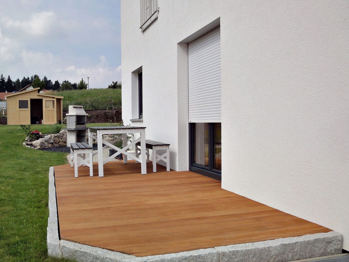 Garapa Terrassendielen 21 x 145mm glatt, Kahrs GmbH Kahrs GmbH Classic style balcony, porch & terrace