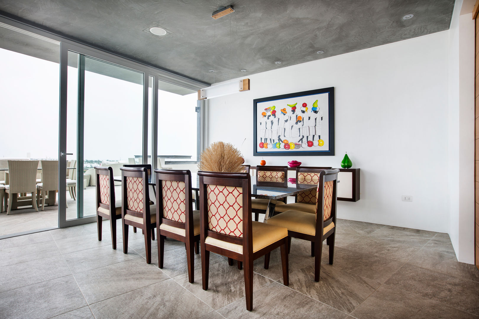 homify Modern dining room