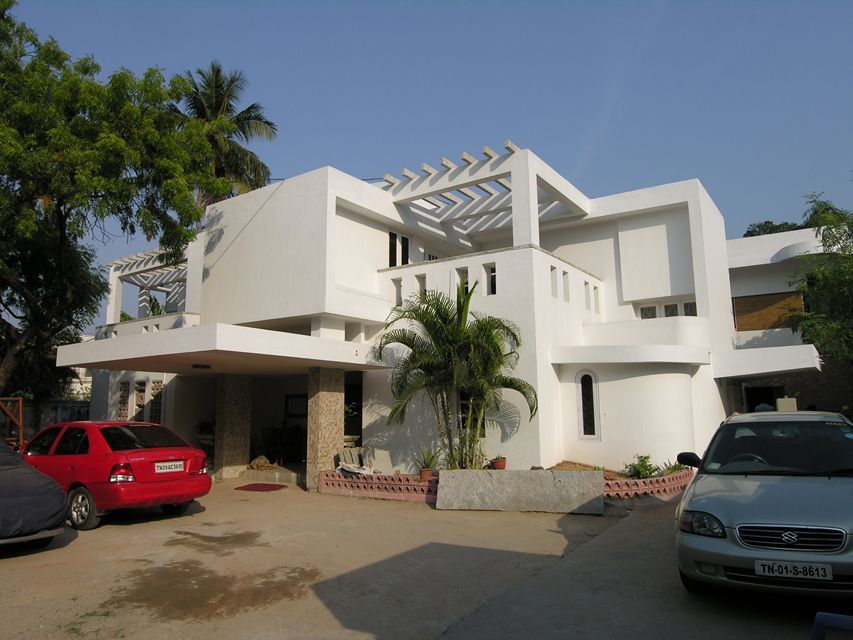 Stone Courtyard House, Ansari Architects Ansari Architects บ้านและที่อยู่อาศัย