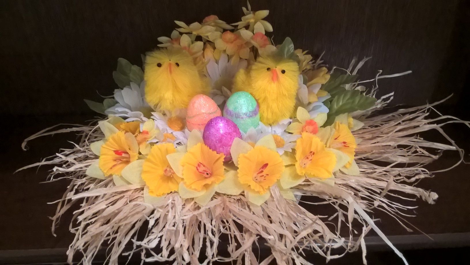 Easter chicks , L M B INTERIORS L M B INTERIORS Living room Accessories & decoration