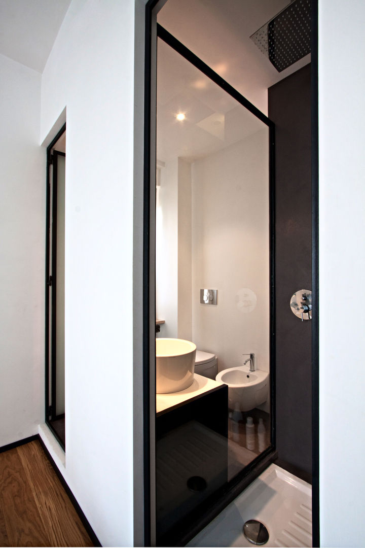 Casa Monte delle Gioie, Anomia Studio Anomia Studio Industrial style bathrooms