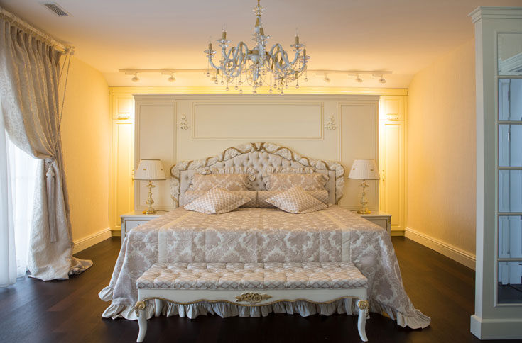 homify Classic style bedroom