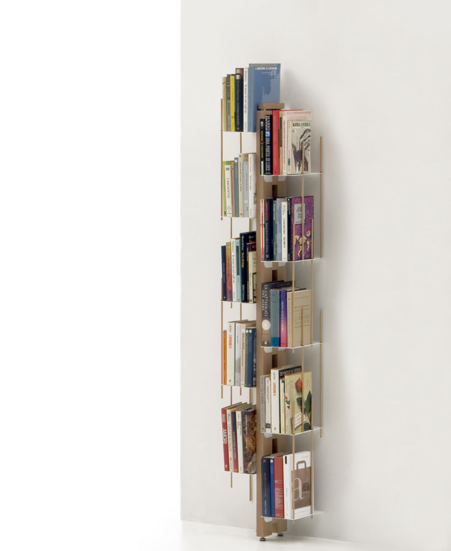 Zia Veronica | Wall bookshelf | h 150 cm Le zie di Milano Casas minimalistas Madeira maciça Multicolor Artigos para a casa