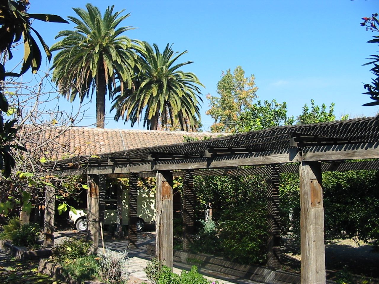 Restauración de Casa Cereda en Maipo por ALIWEN, ALIWEN arquitectura & construcción sustentable - Santiago ALIWEN arquitectura & construcción sustentable - Santiago Einfamilienhaus