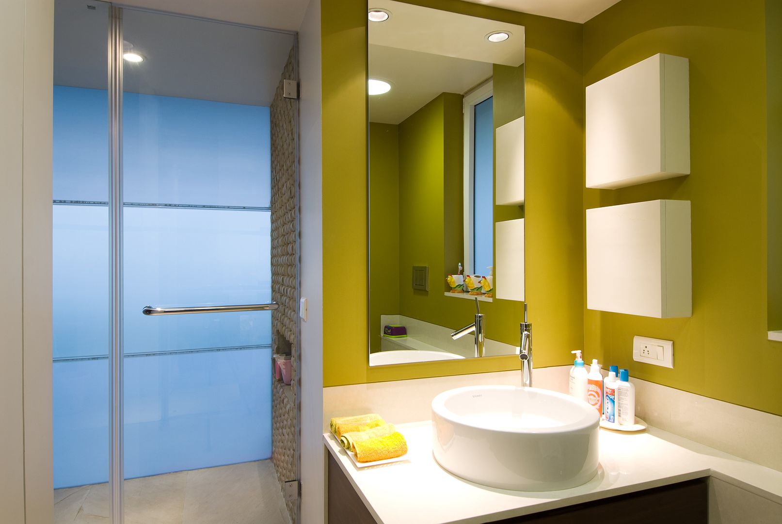 Residence 2, Dynamic Designss Dynamic Designss Phòng tắm phong cách hiện đại
