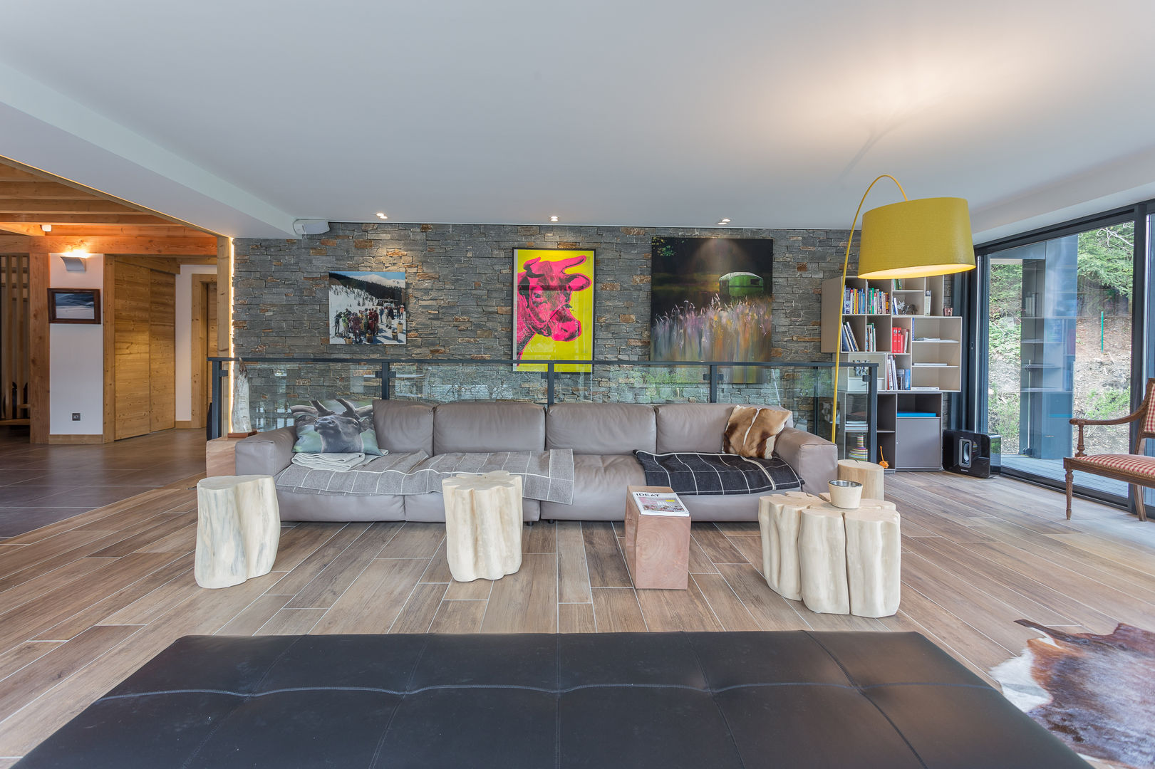 Soleyâ, Chevallier Architectes Chevallier Architectes Modern living room Wood-Plastic Composite