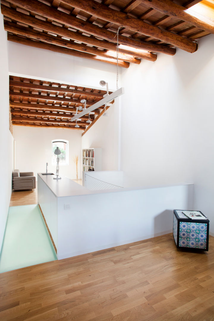 Viladecavalls House, CABRÉ I DÍAZ ARQUITECTES CABRÉ I DÍAZ ARQUITECTES Minimalistische studeerkamer