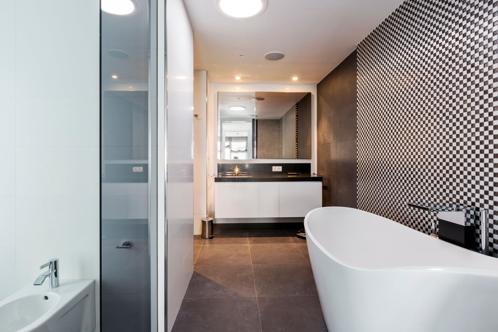 Master bathroom homify Moderne Badezimmer