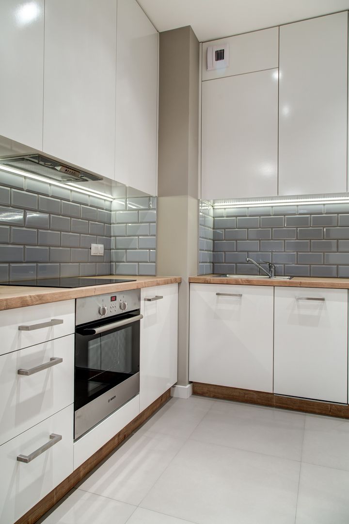 Uniwersalny Najaem, Perfect Space Perfect Space Cocinas de estilo minimalista