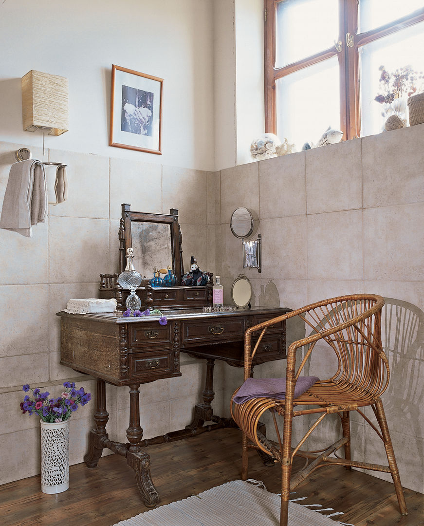 Living things, Guseva-style Guseva-style Scandinavian style bathroom