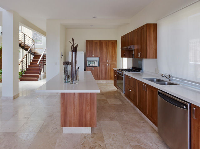 residencia Gallardo, Excelencia en Diseño Excelencia en Diseño Kitchen Engineered Wood Transparent